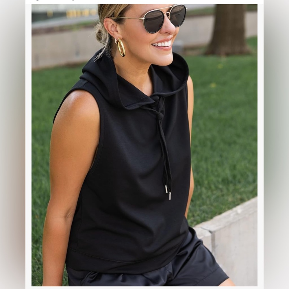 The Drop Women's Black Sleeveless Hoodie